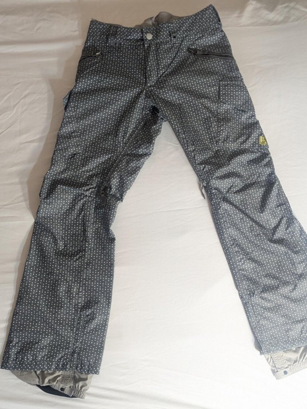 Like-New BURTON Snowboarding/Ski Pants - Medium